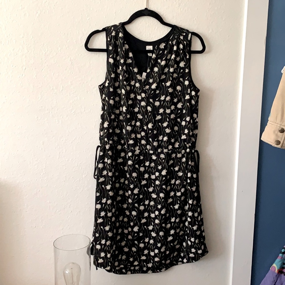 GAP Black Floral Dress NWT